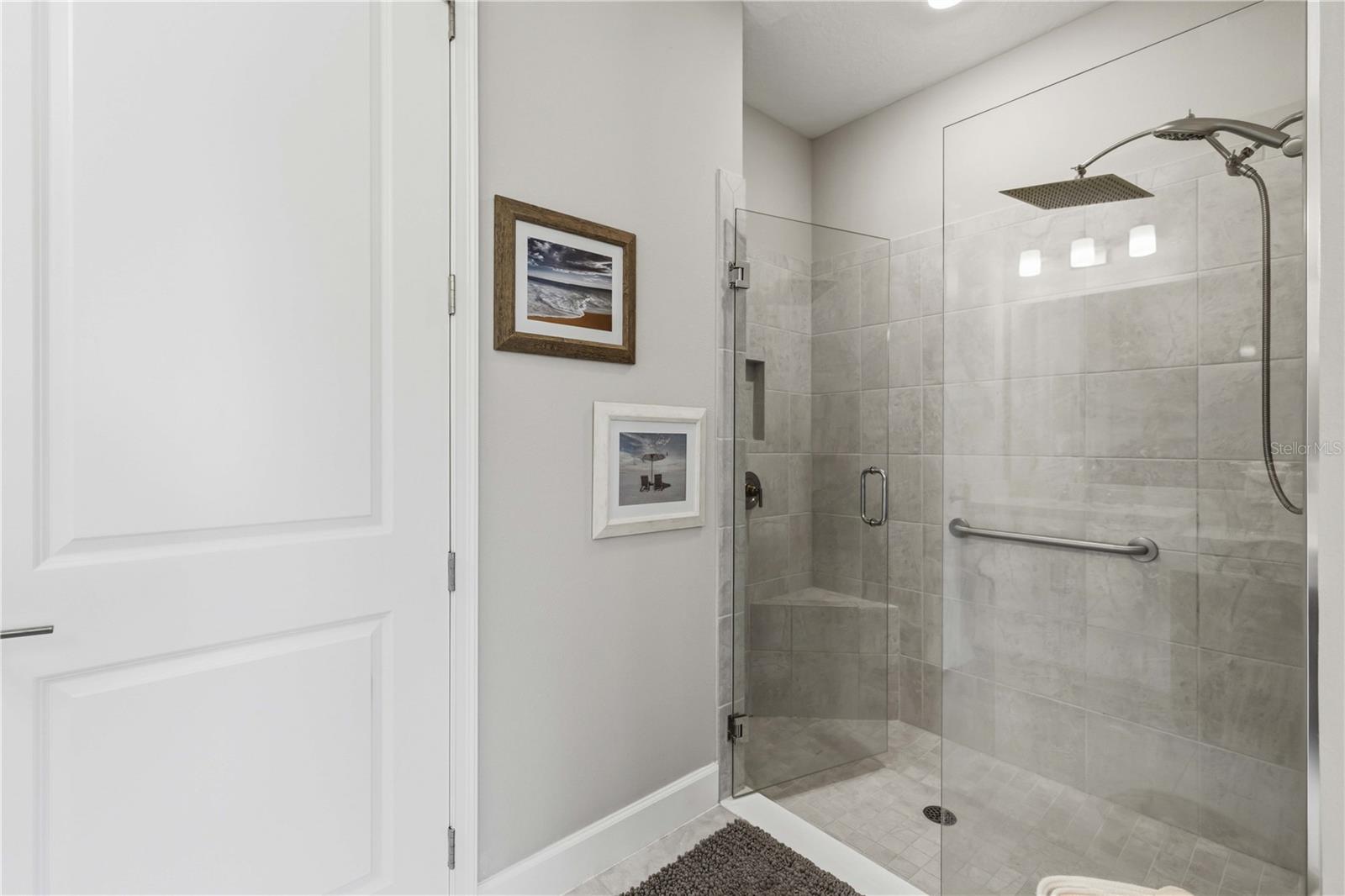 6242 Grandview Hill Ct Property Photo 34