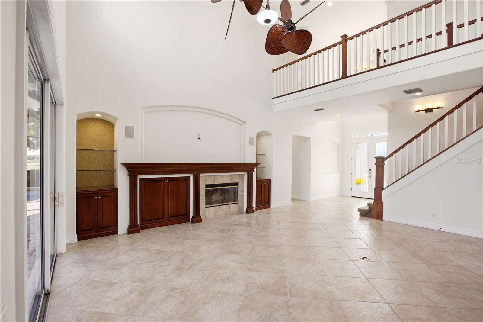 8417 Lone Eagle Way Property Photo 6