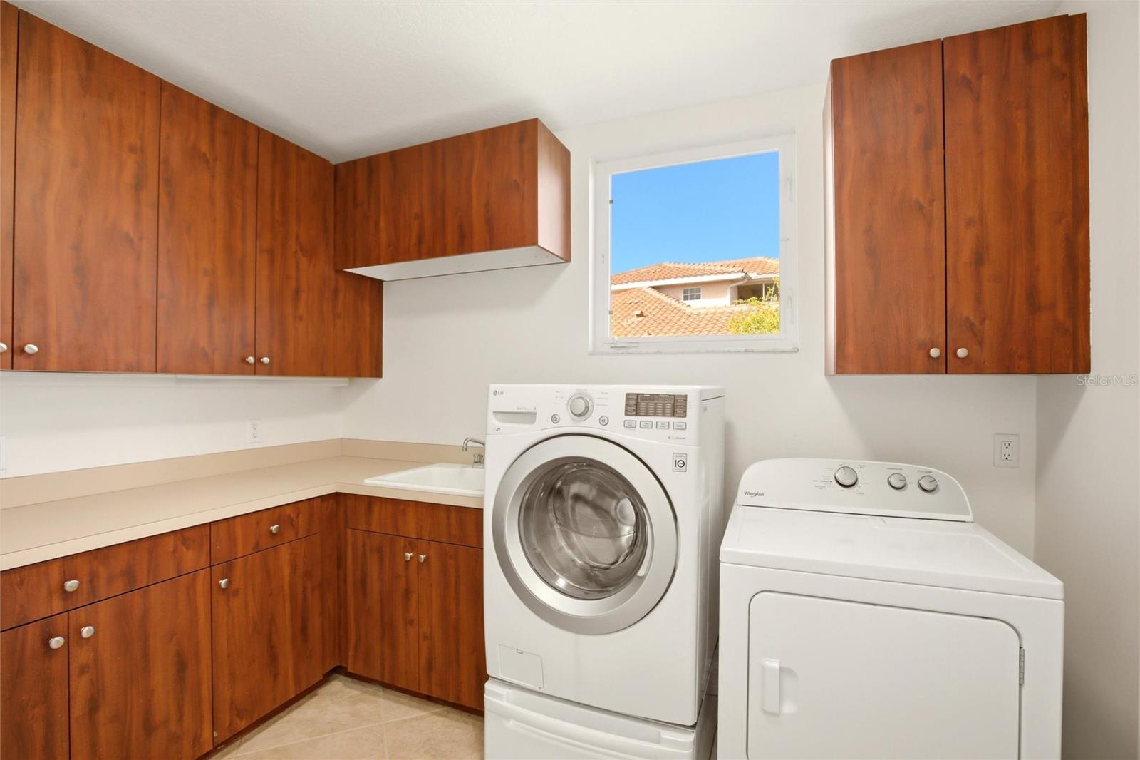 8417 Lone Eagle Way Property Photo 39