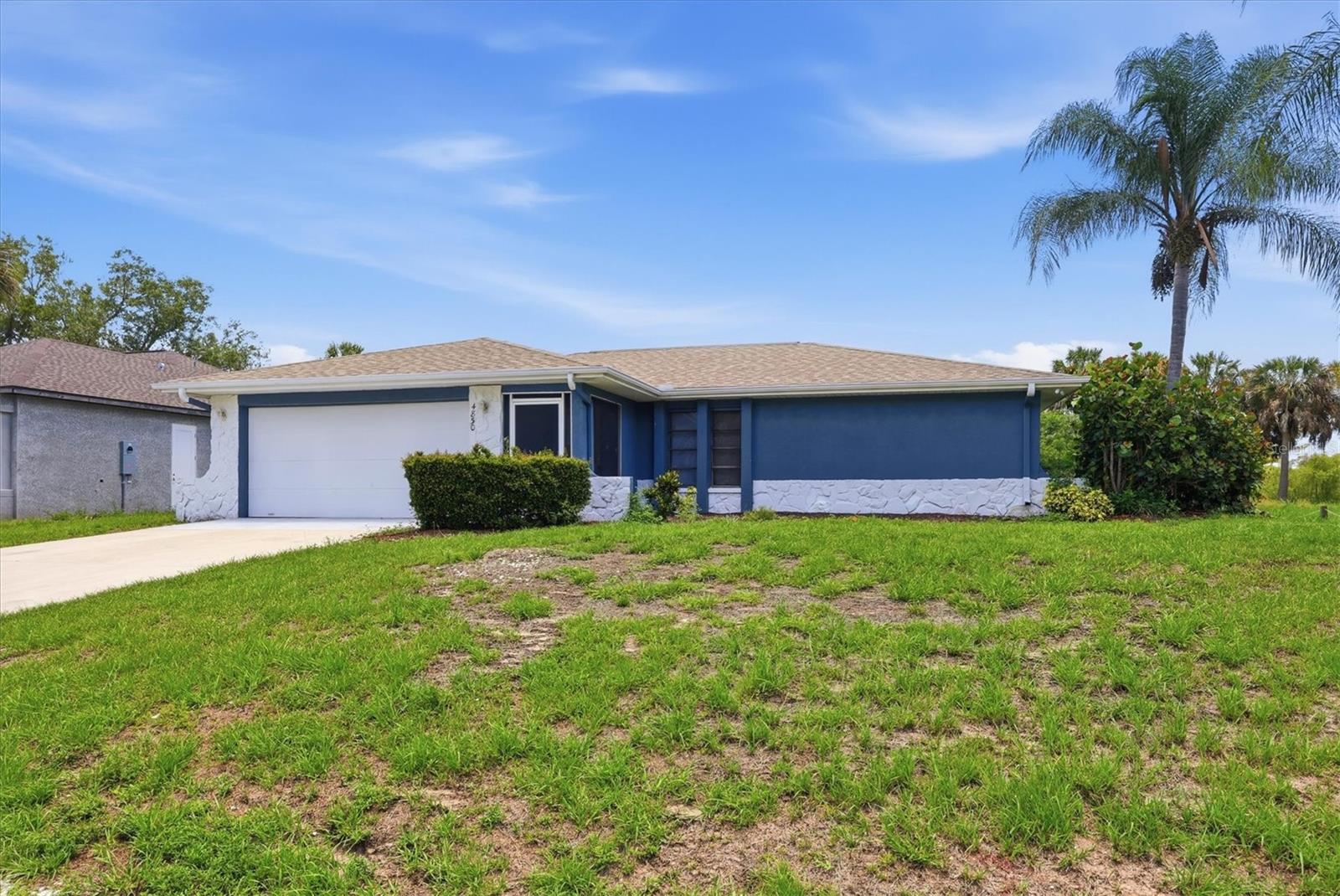 4850 Brickell Dr Property Photo 2