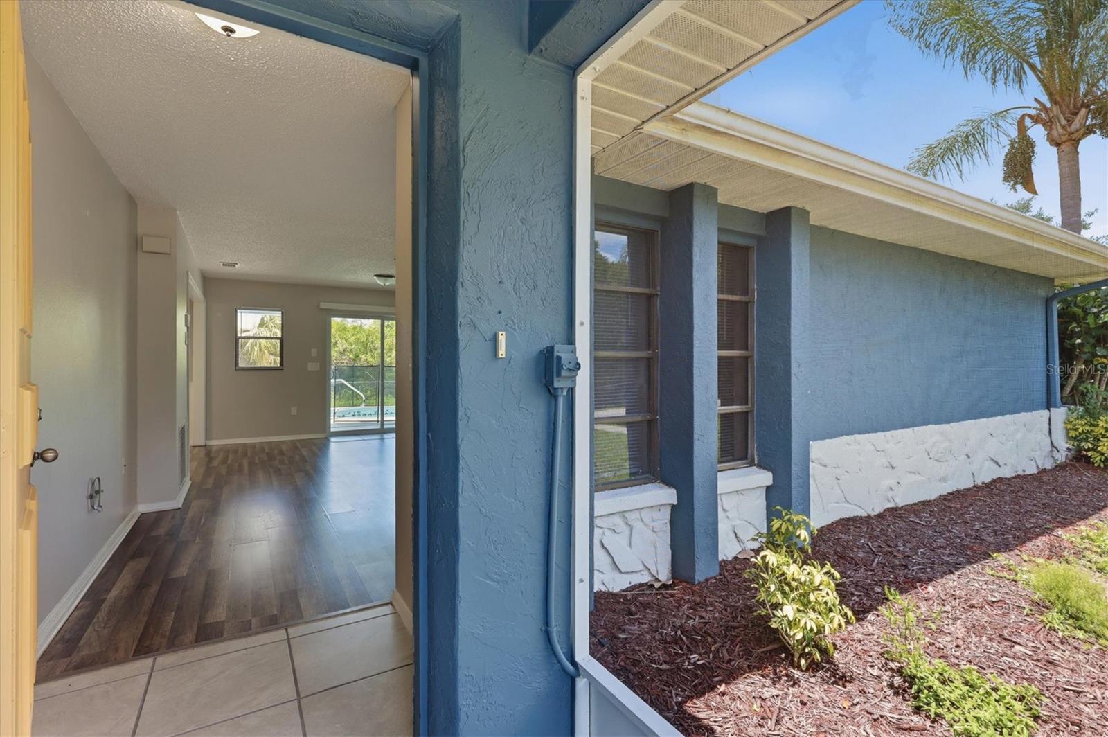 4850 Brickell Dr Property Photo 4