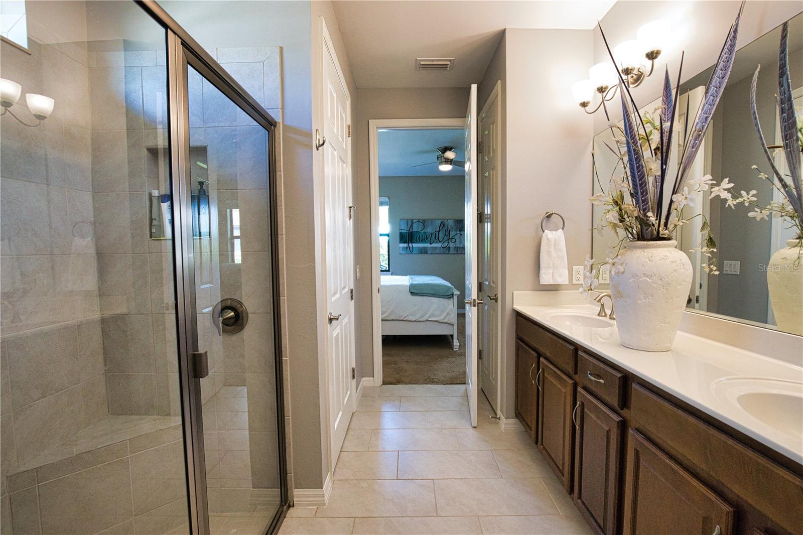 12064 Blazing Star Dr Property Photo 17