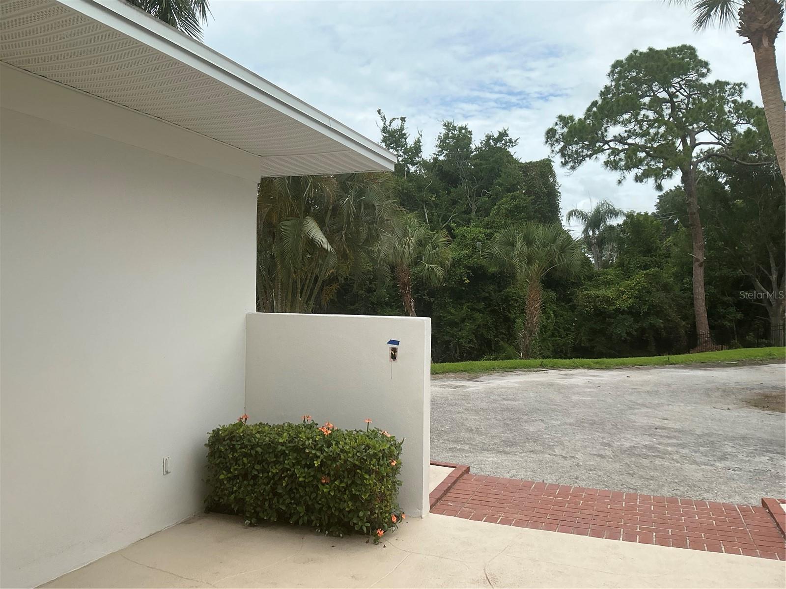502 Magellan Dr Property Photo 7
