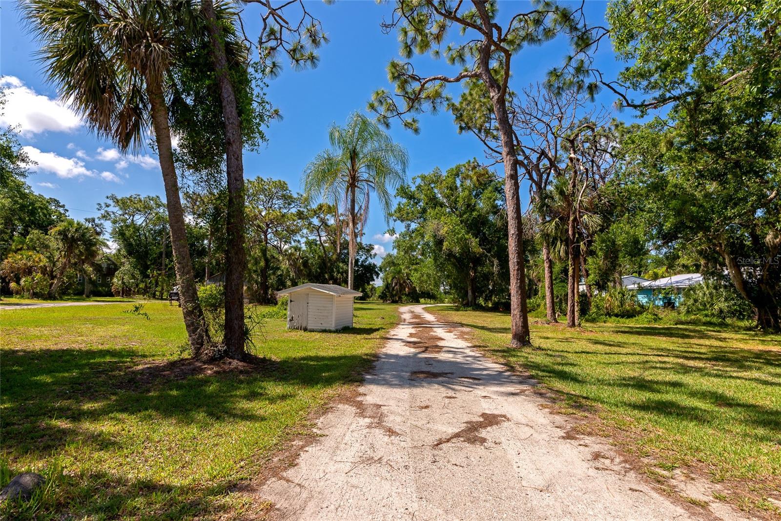 11903 Upper Manatee River Rd Property Photo 4