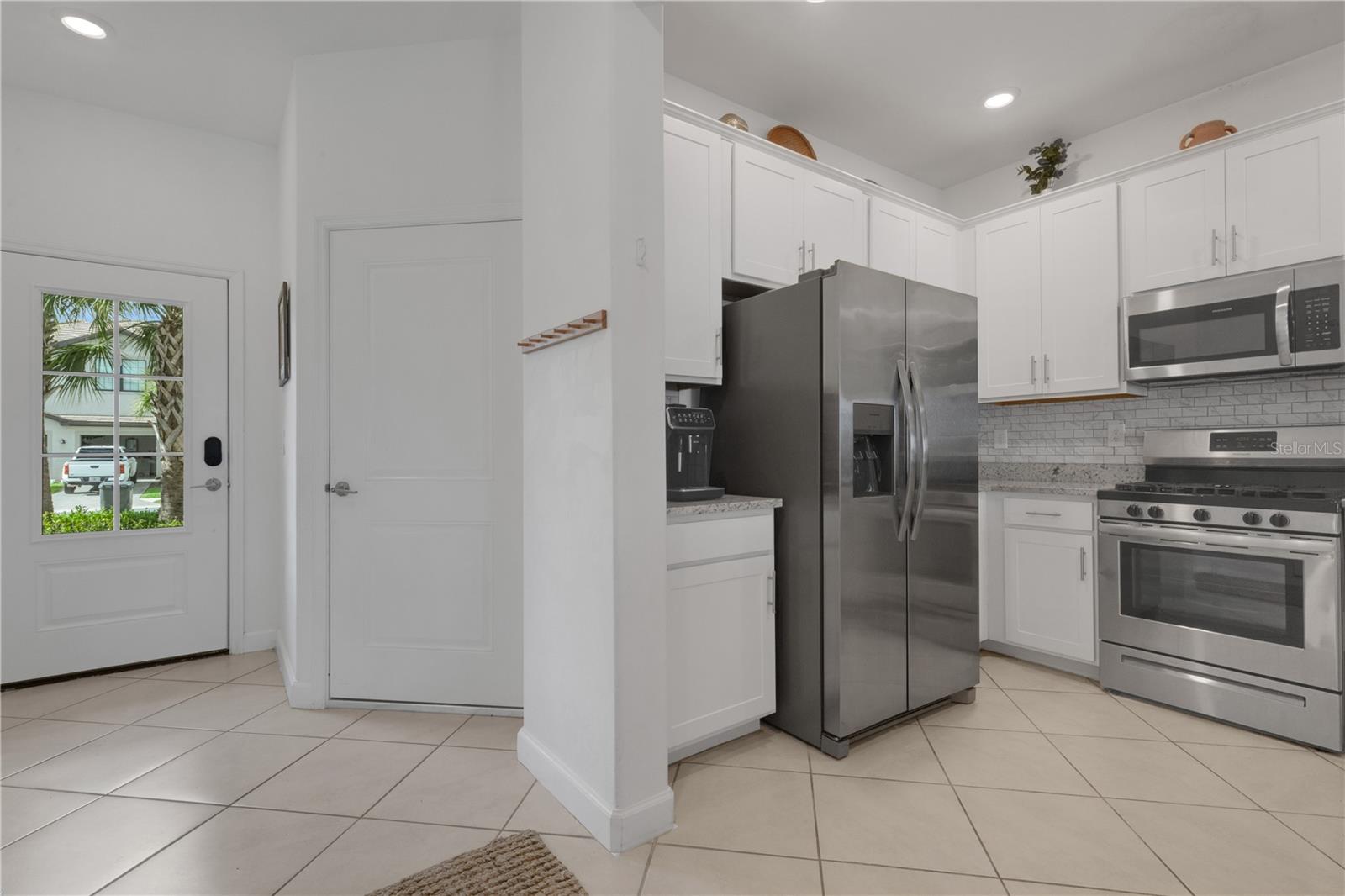 15227 Sunny Day Dr Property Photo 4