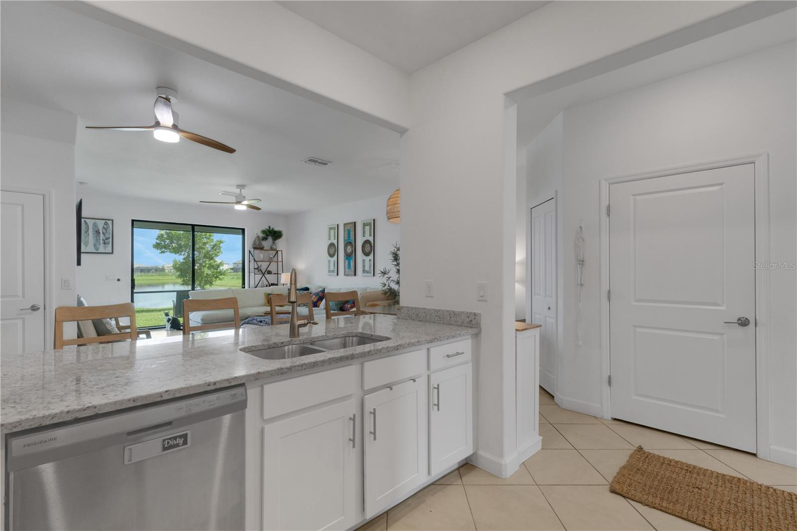 15227 Sunny Day Dr Property Photo 7