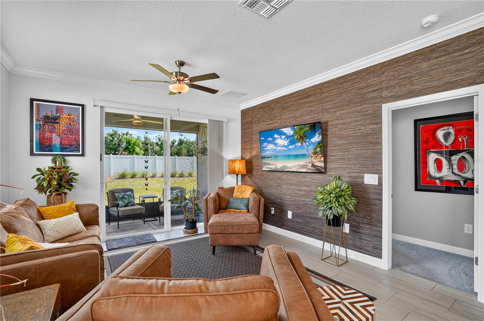 12617 Lily Quartz Loop Property Photo 5