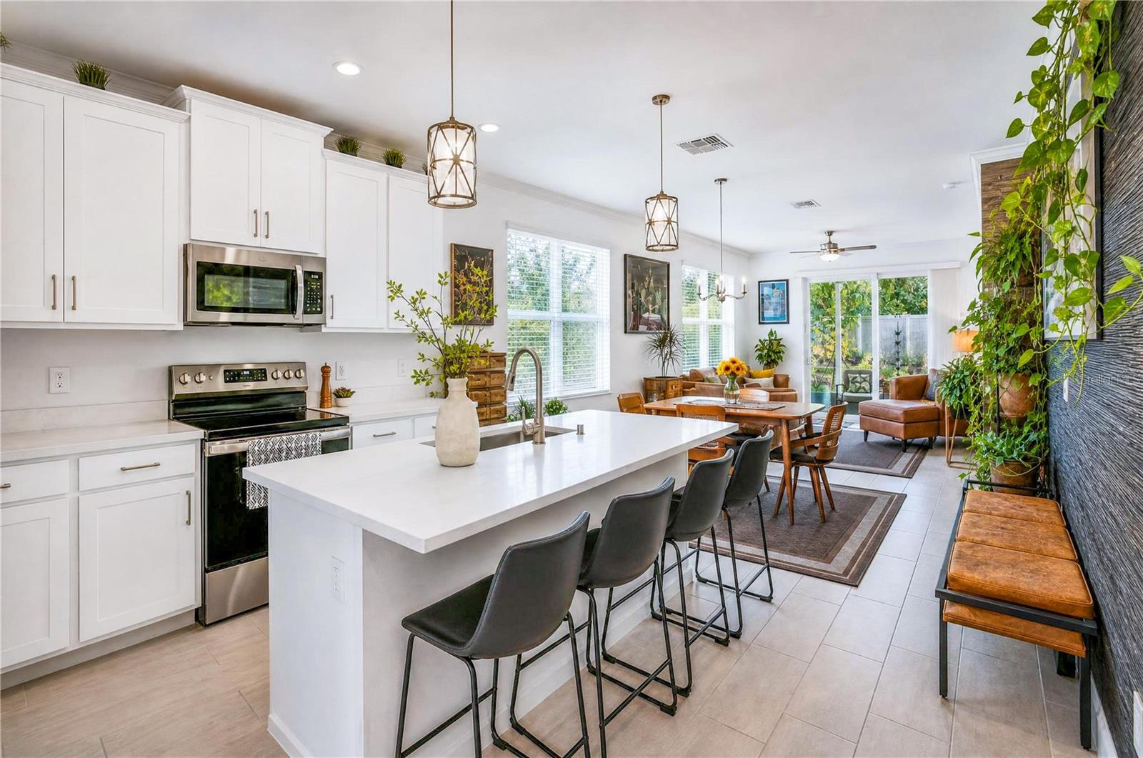 12617 Lily Quartz Loop Property Photo 11
