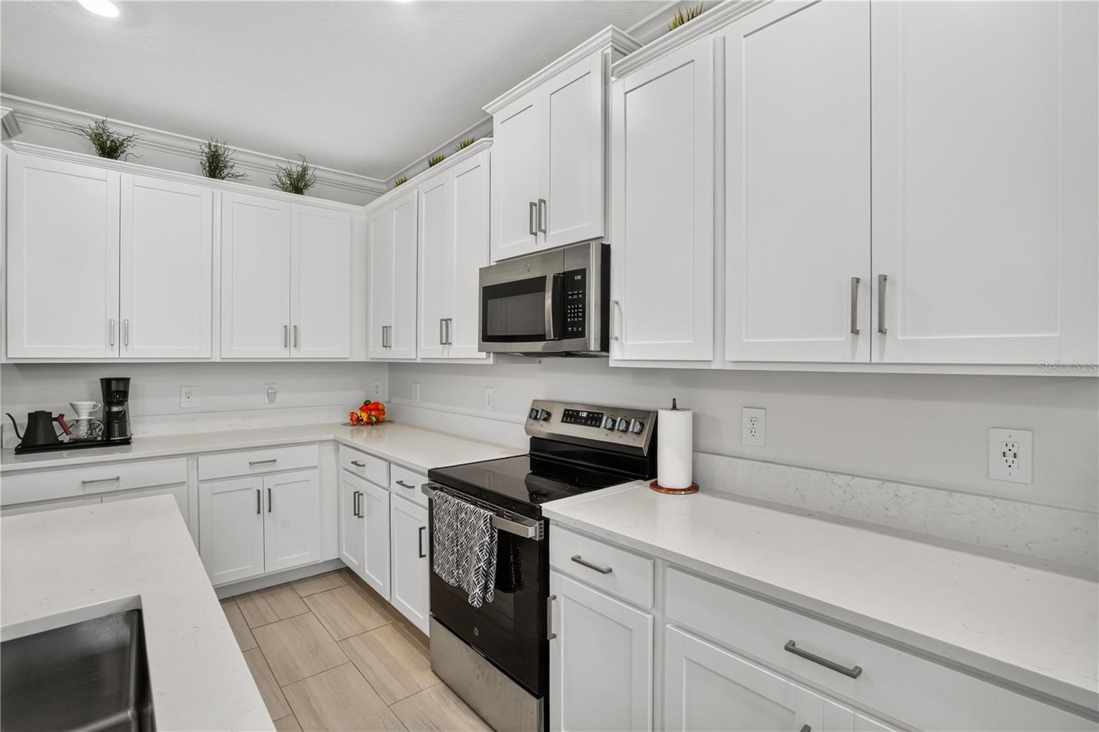 12617 Lily Quartz Loop Property Photo 19