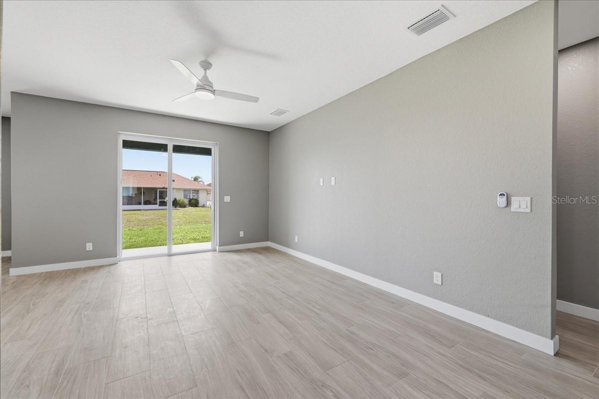 2683 Hopwood Rd Property Photo 8