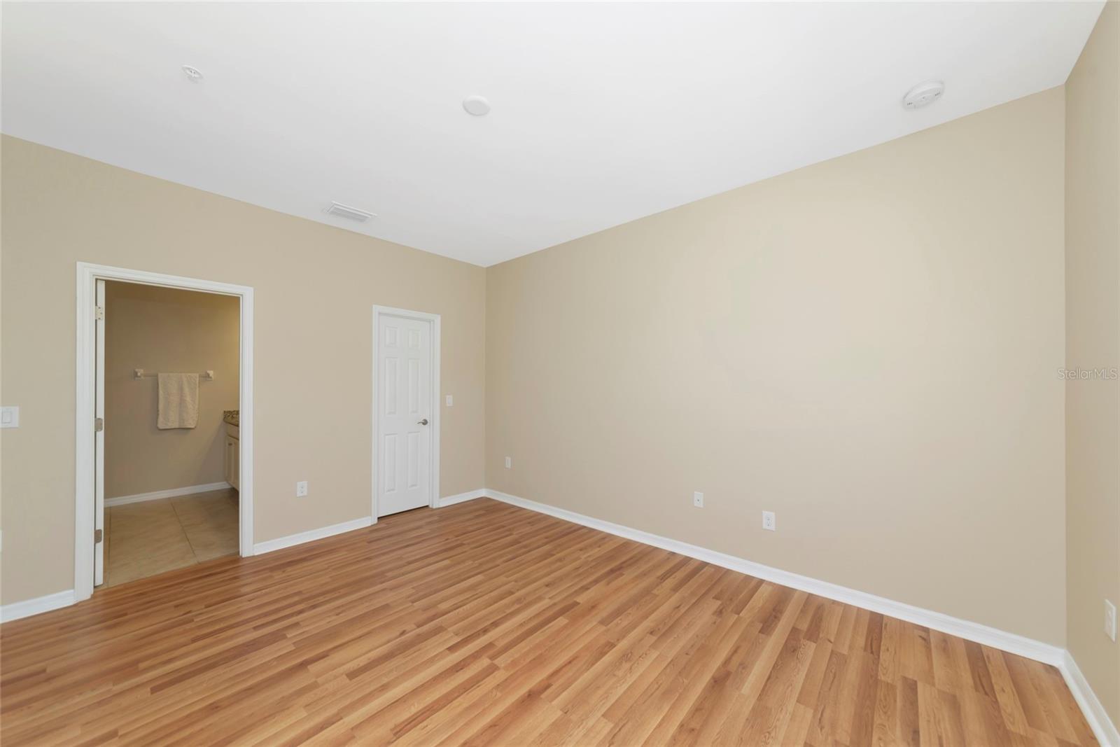 4296 Expedition Way #104 Property Photo 23