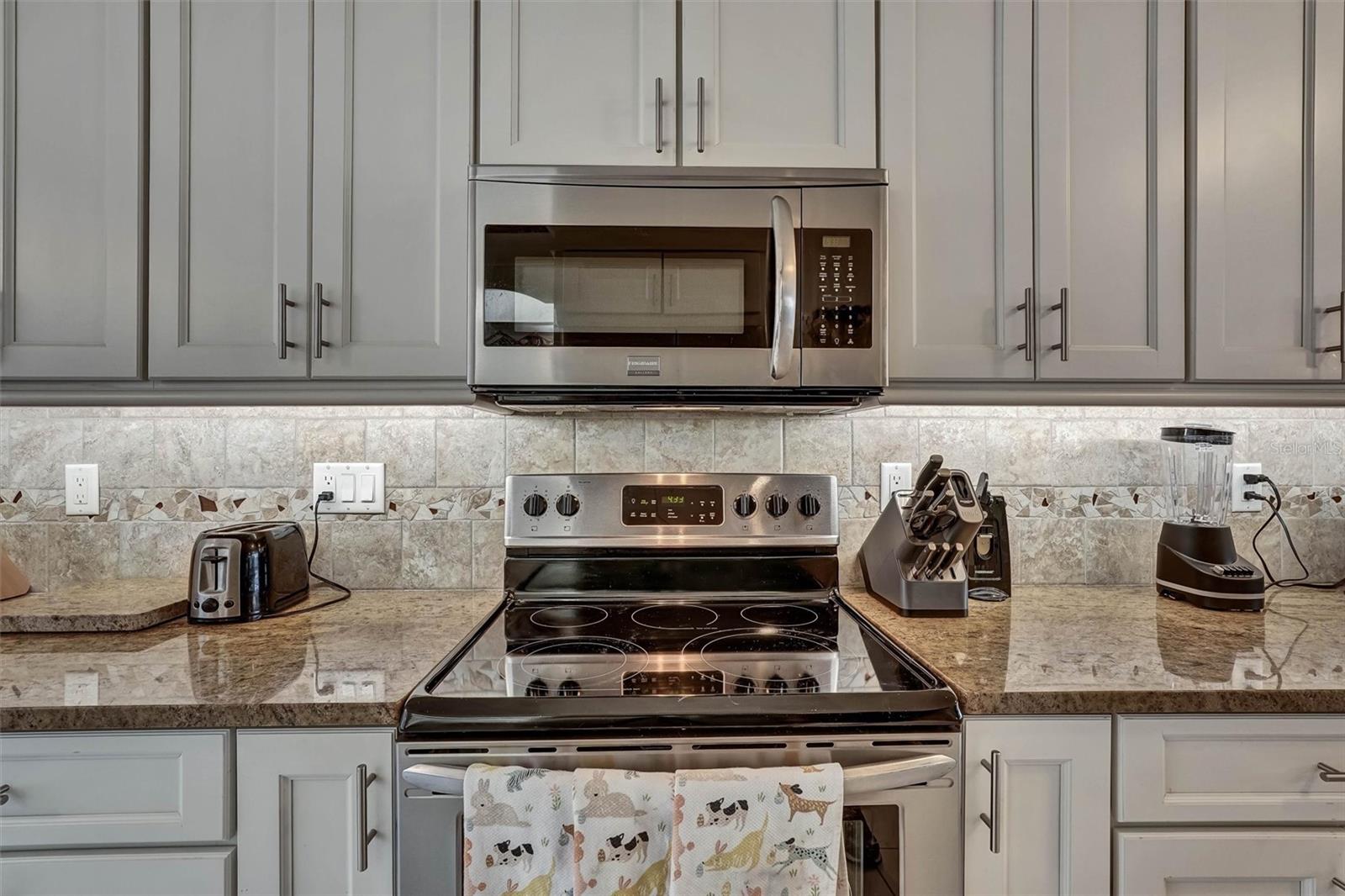 4570 Pinebrook Circle Cir #404 Property Photo 18