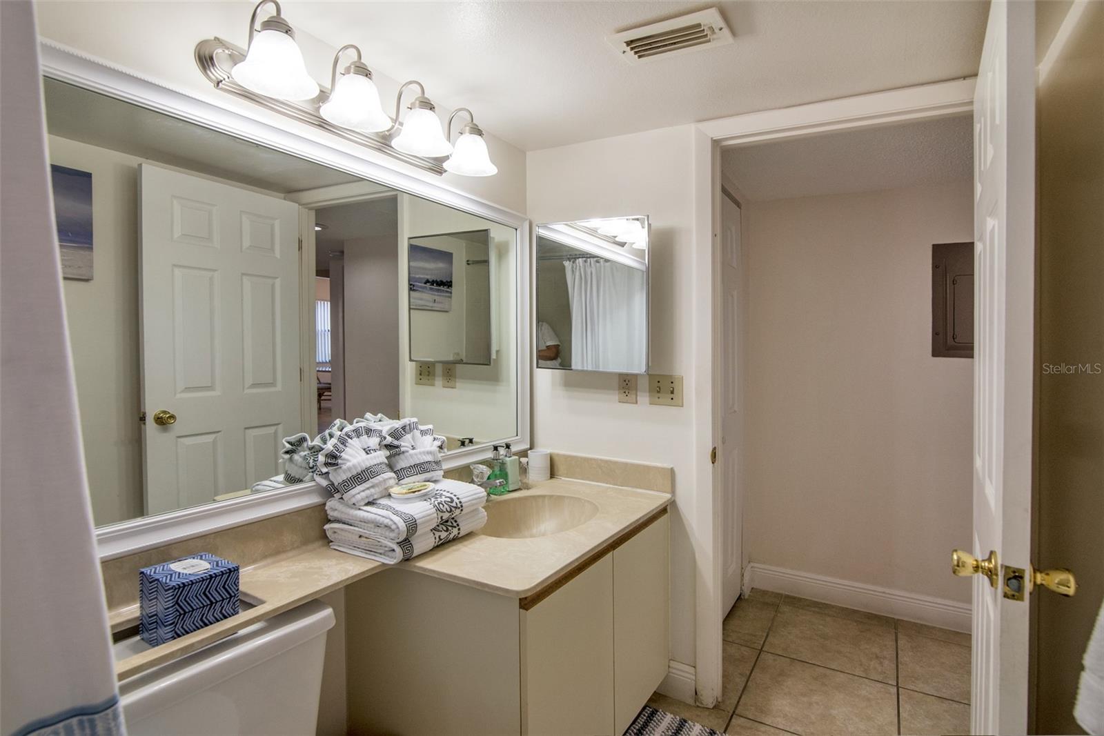4425 45th Ave W #101 Property Photo 10