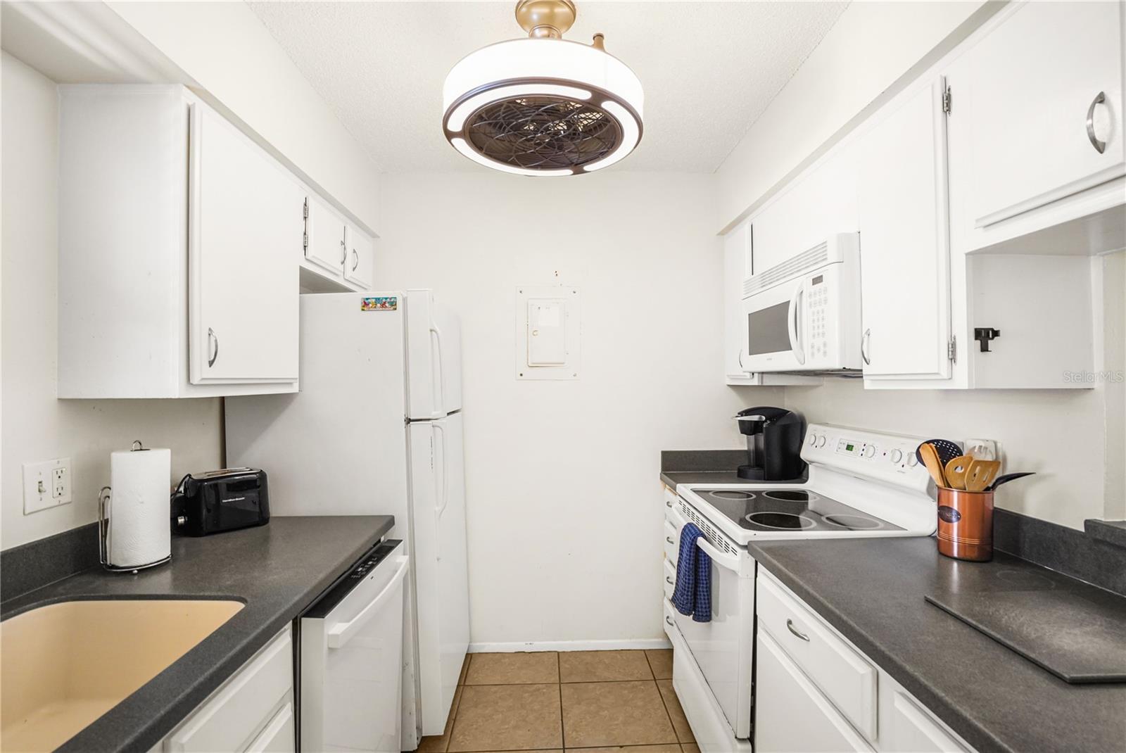 5673 Midnight Pass Rd #201 Property Photo 14
