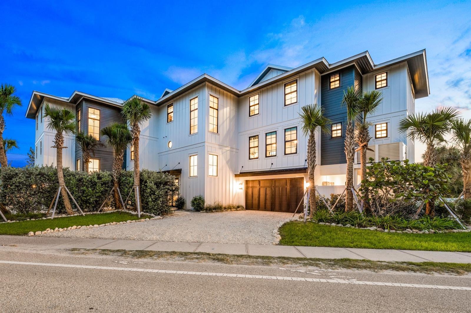 A4694972 Property Photo 3