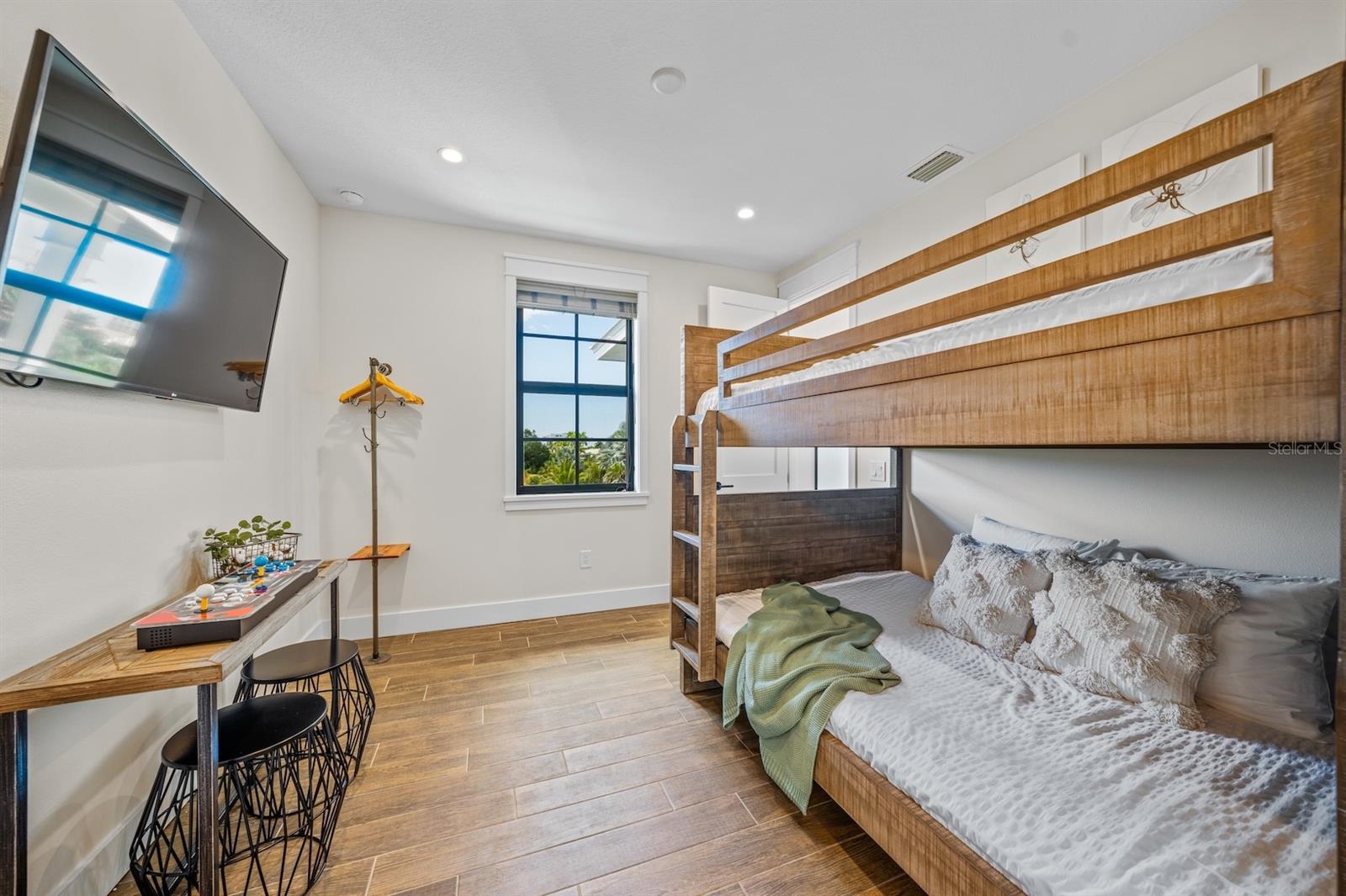 A4694972 Property Photo 31