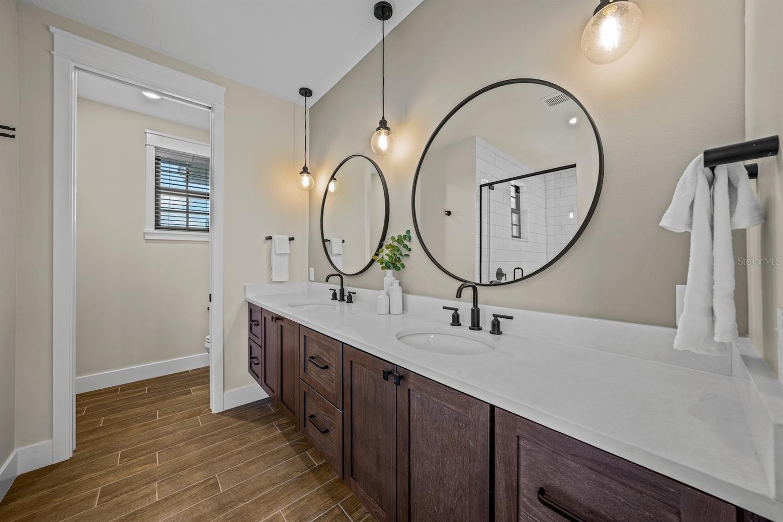 A4694972 Property Photo 36