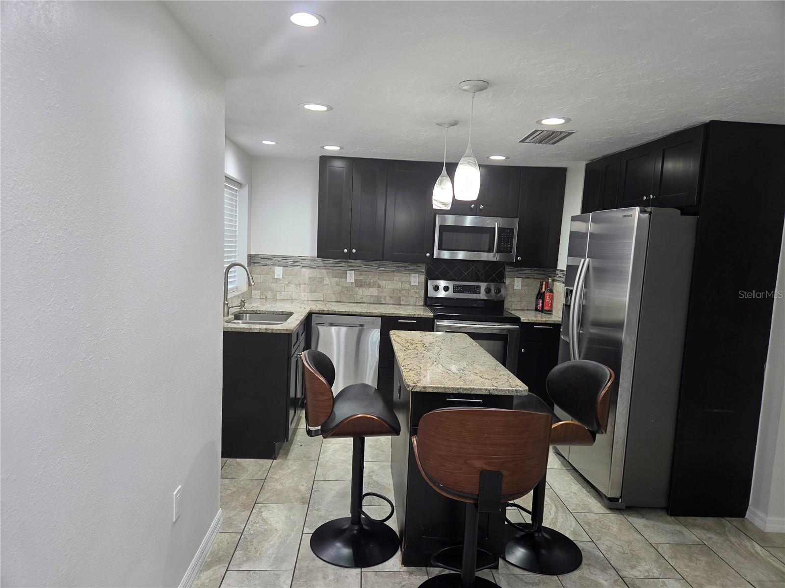3922 Cochise Ter, Property Photo 7