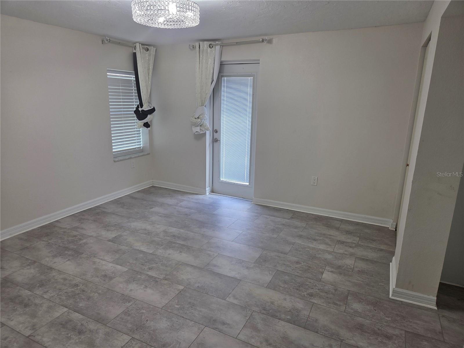 3922 Cochise Ter, Property Photo 10