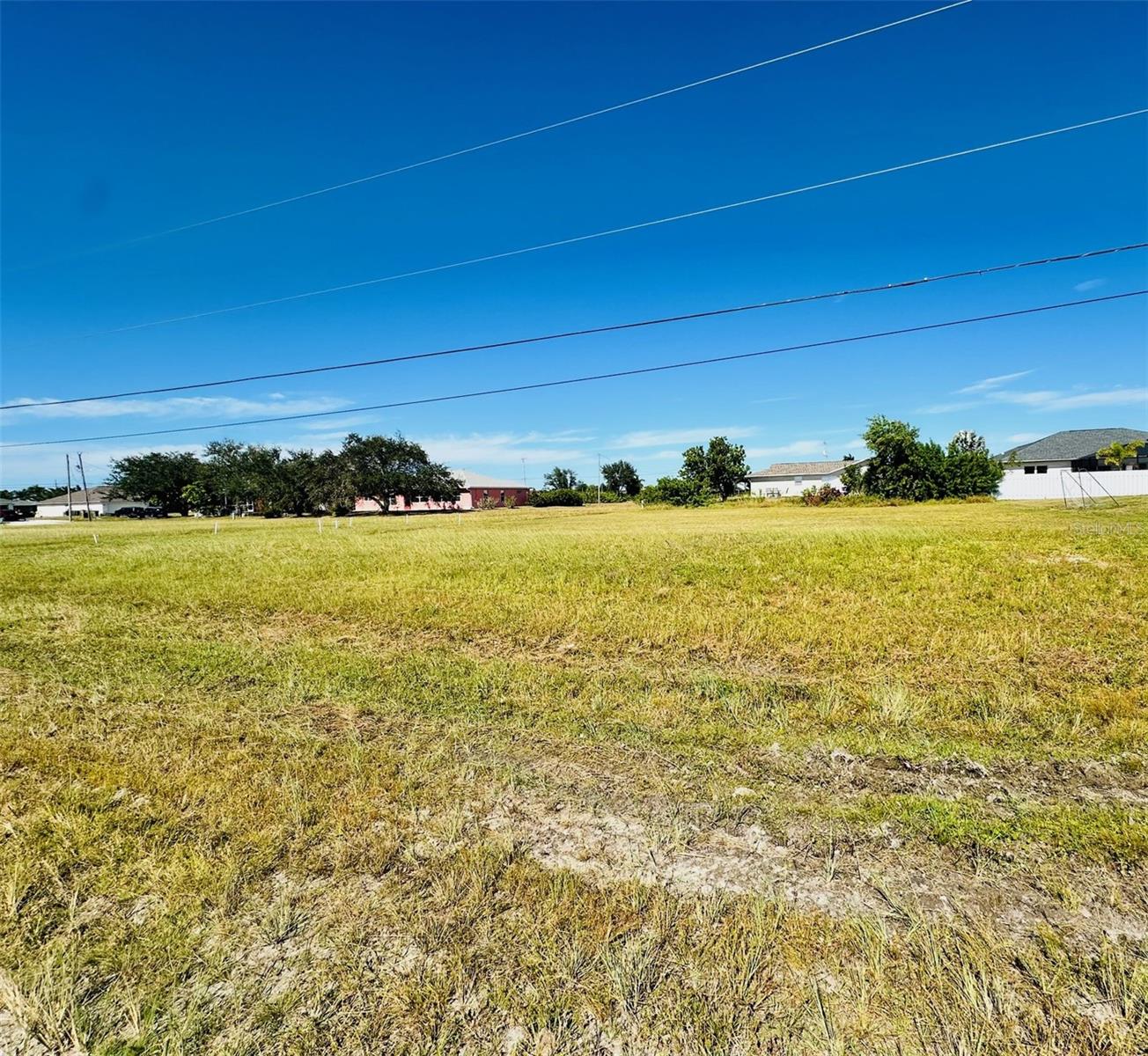 2053 Nw 3rd St Property Photo 1