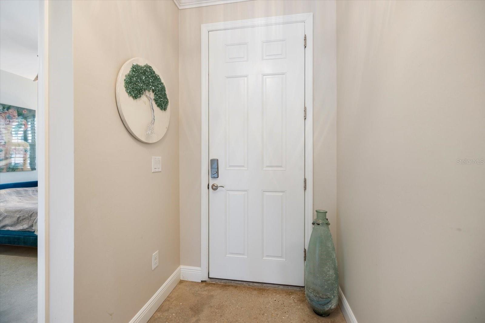 191 Maraviya Blvd Property Photo 6