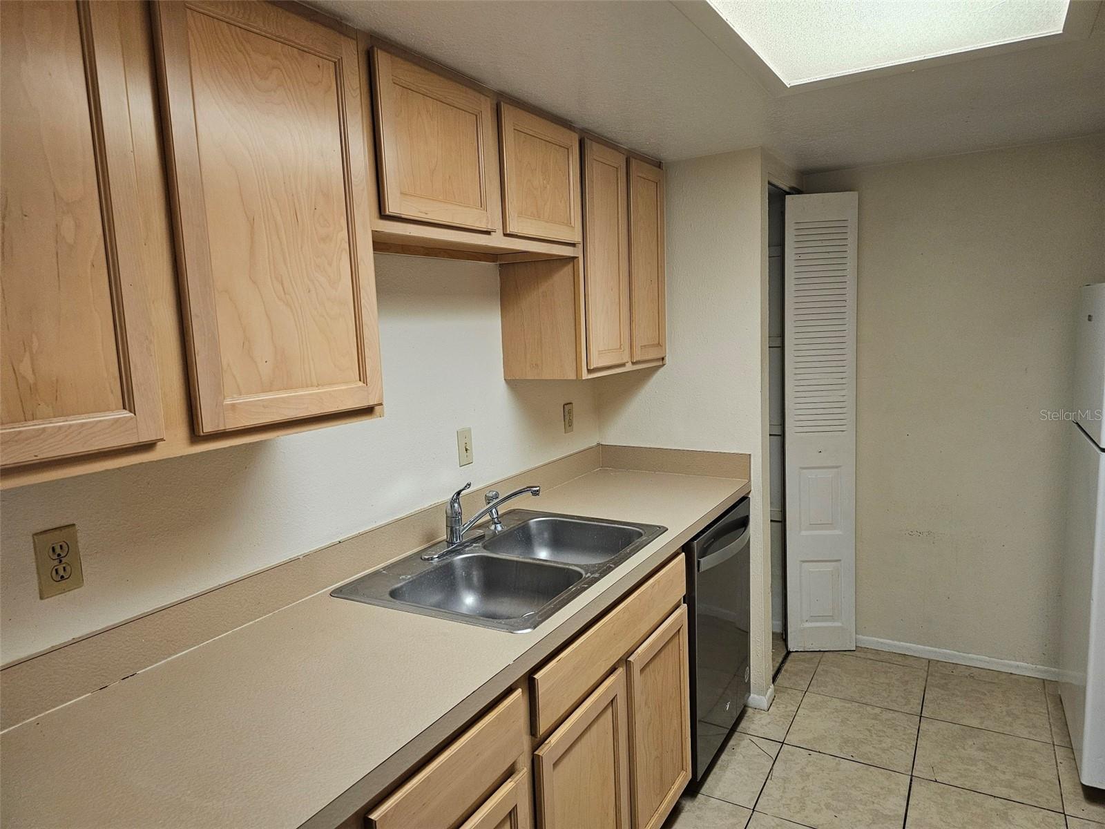5400 26th St W #e80 Property Photo 4