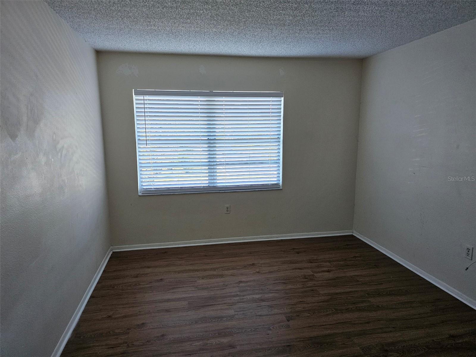 5400 26th St W #e80 Property Photo 11