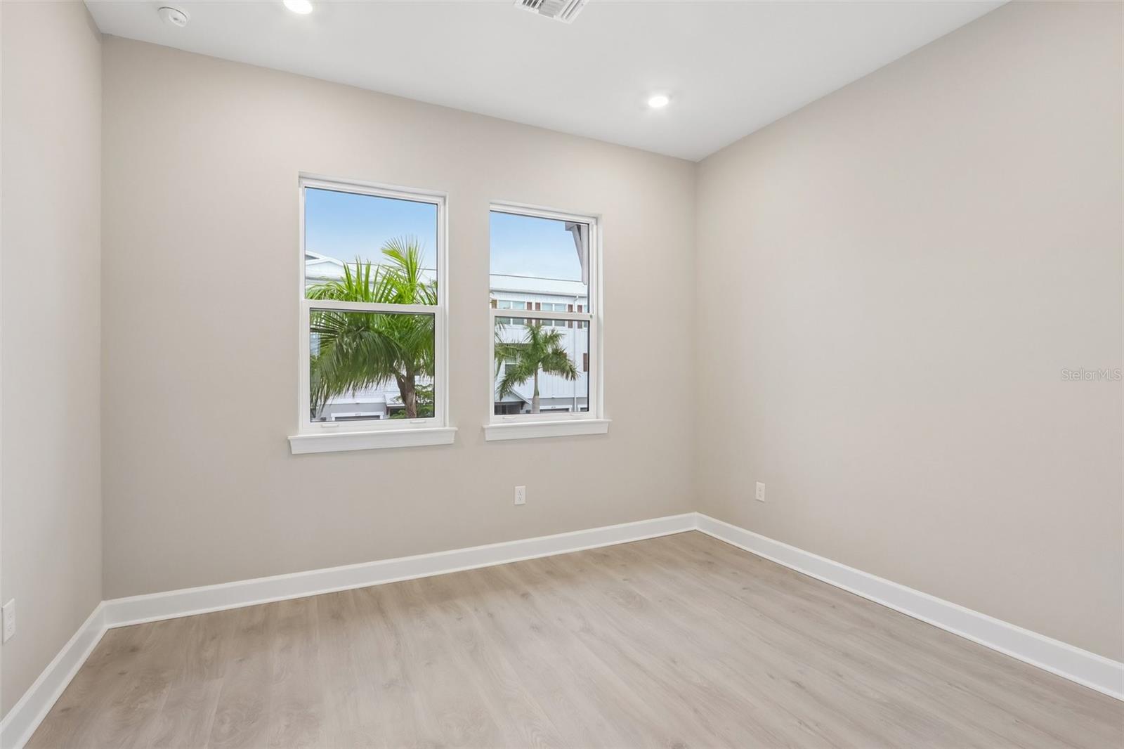 1617 Sea Haven Dr #504 Property Photo 19