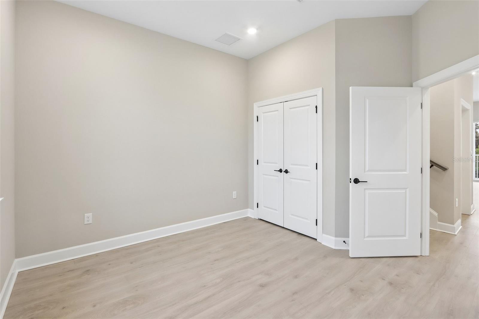 1617 Sea Haven Dr #504 Property Photo 20