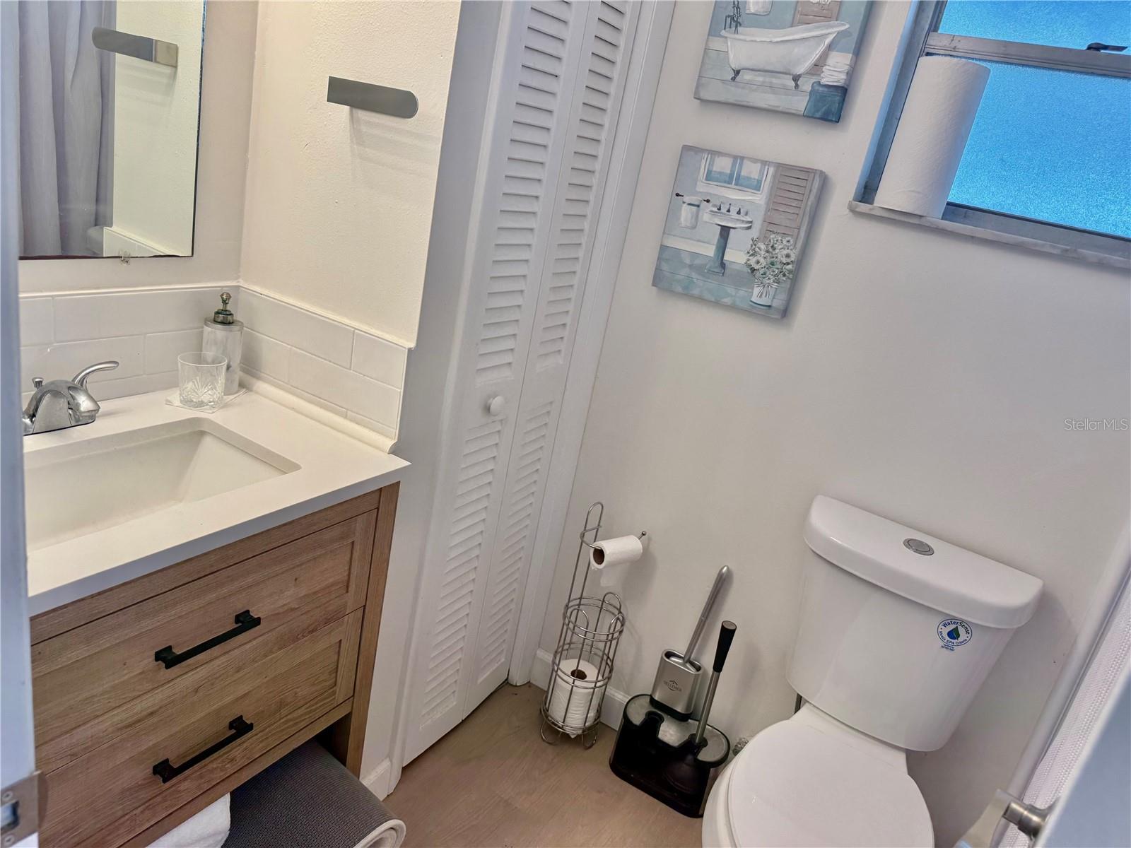 5440 Riverbluff Cir #87 Property Photo 11