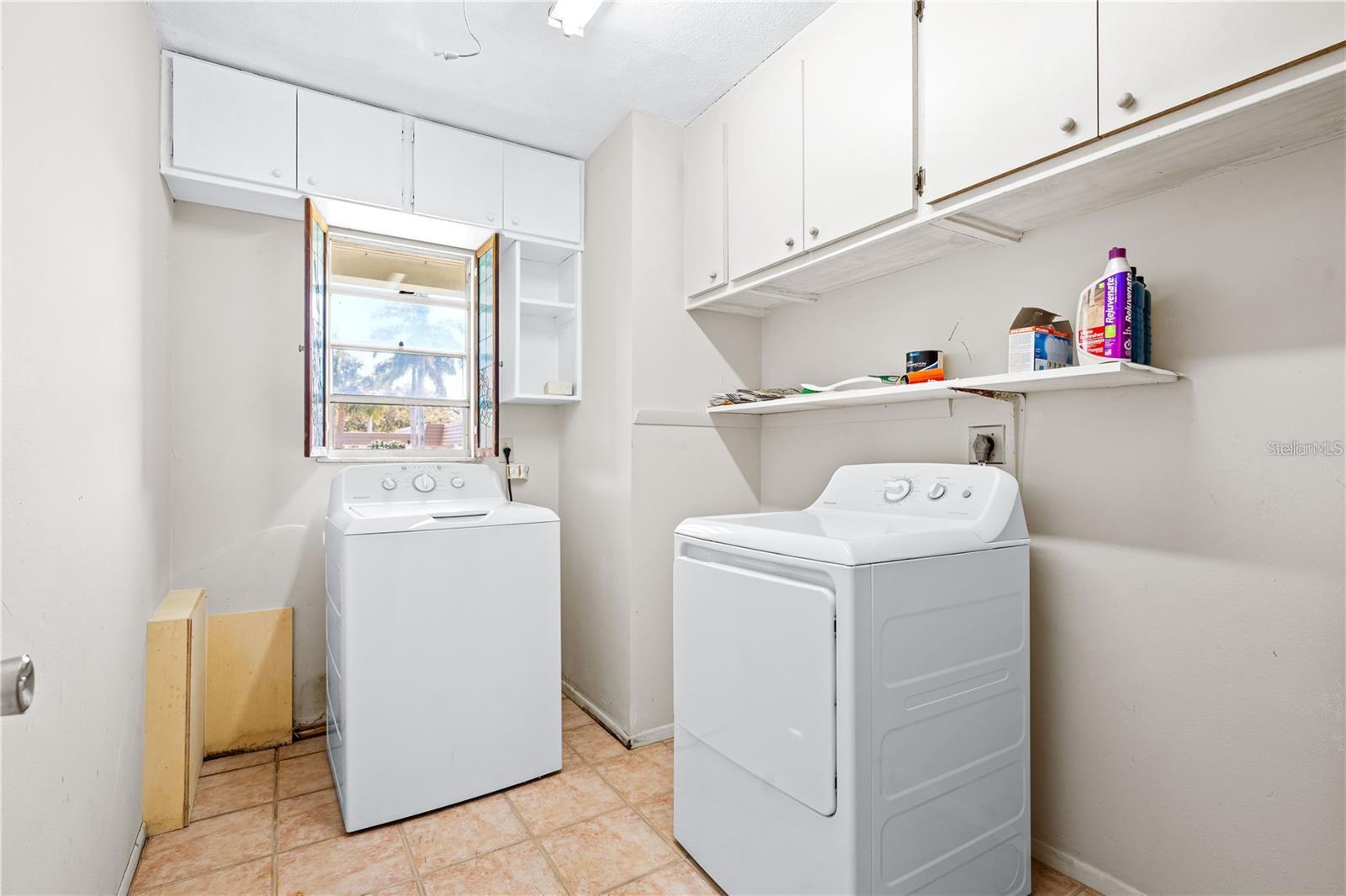 5440 Riverbluff Cir #87 Property Photo 12