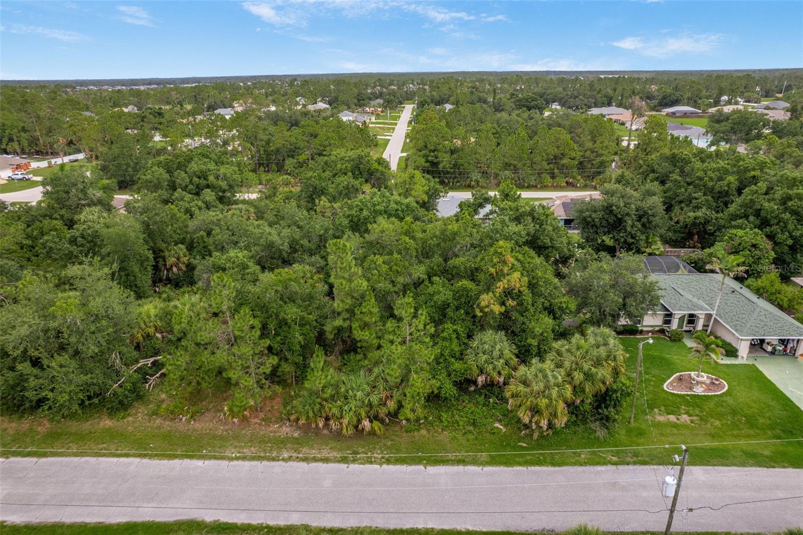 Van Leer Ave Property Photo 11