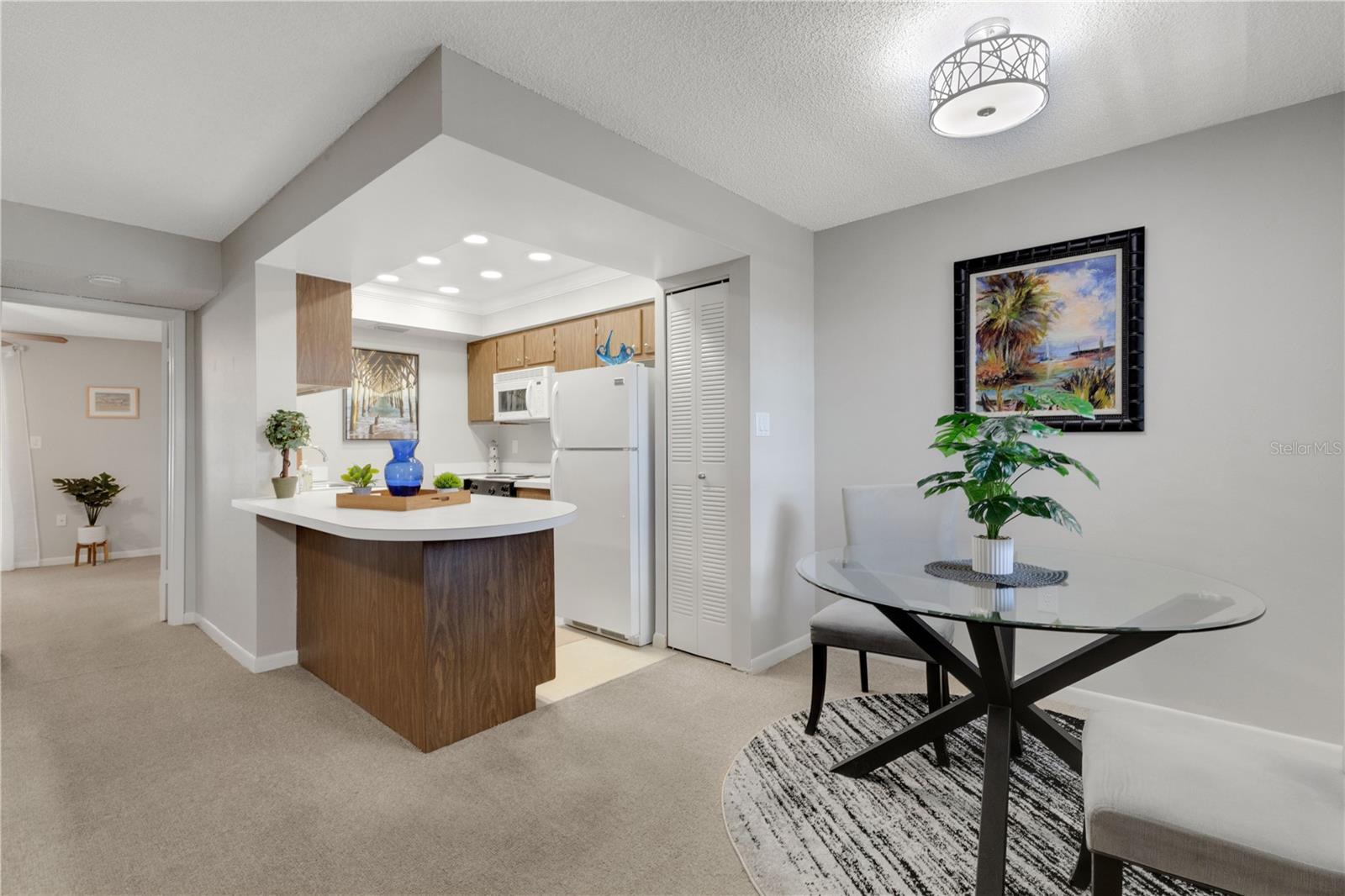 105 47th Avenue Dr W #376 Property Photo 8