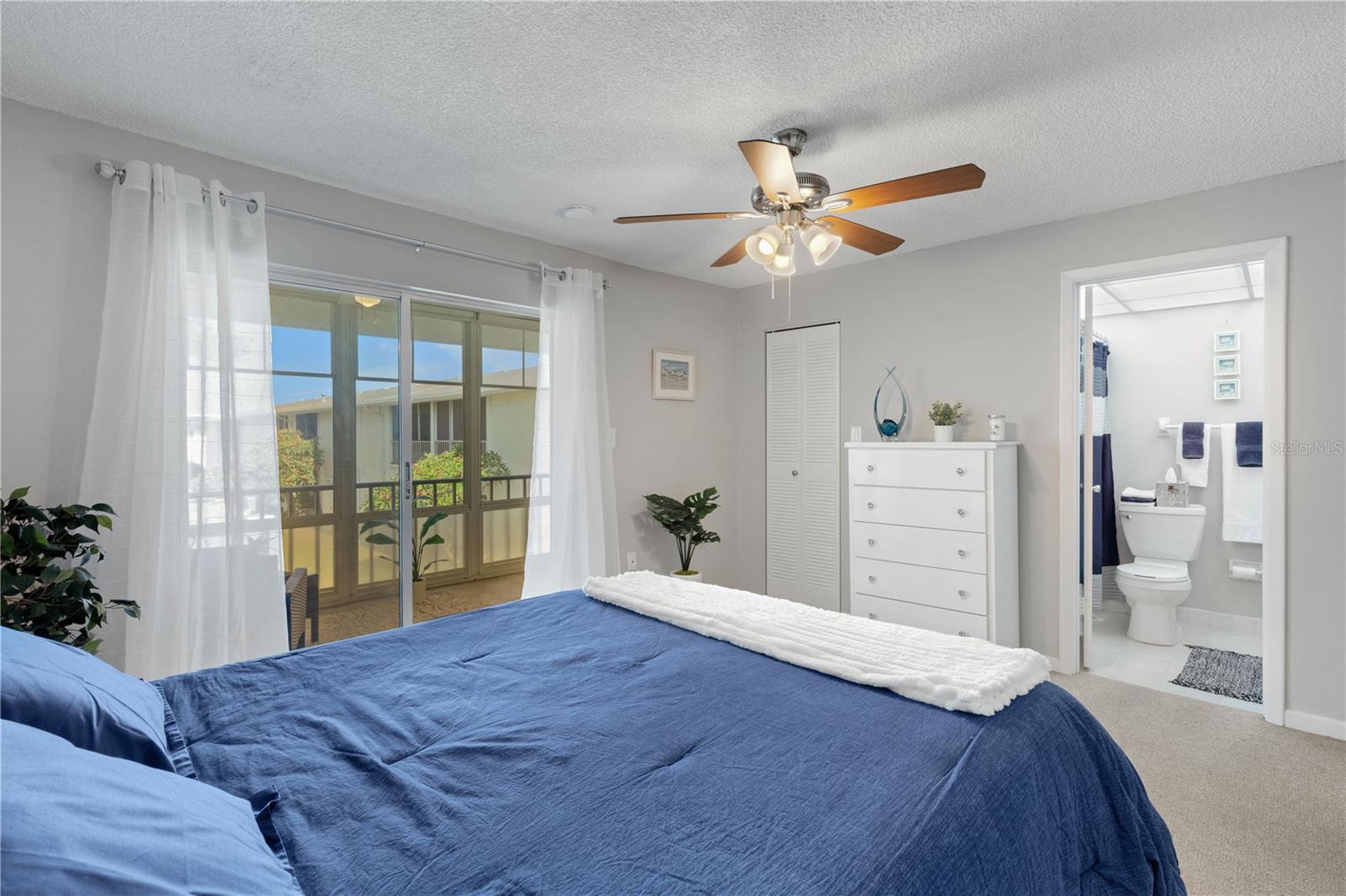 105 47th Avenue Dr W #376 Property Photo 18