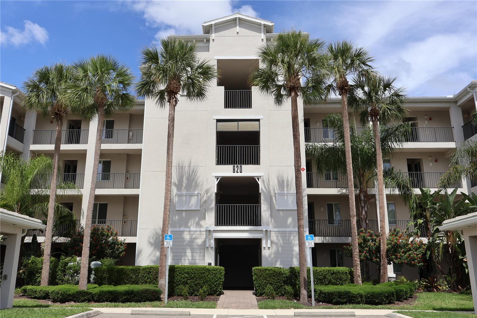 920 Tidewater Shores Loop #301 Property Photo 3