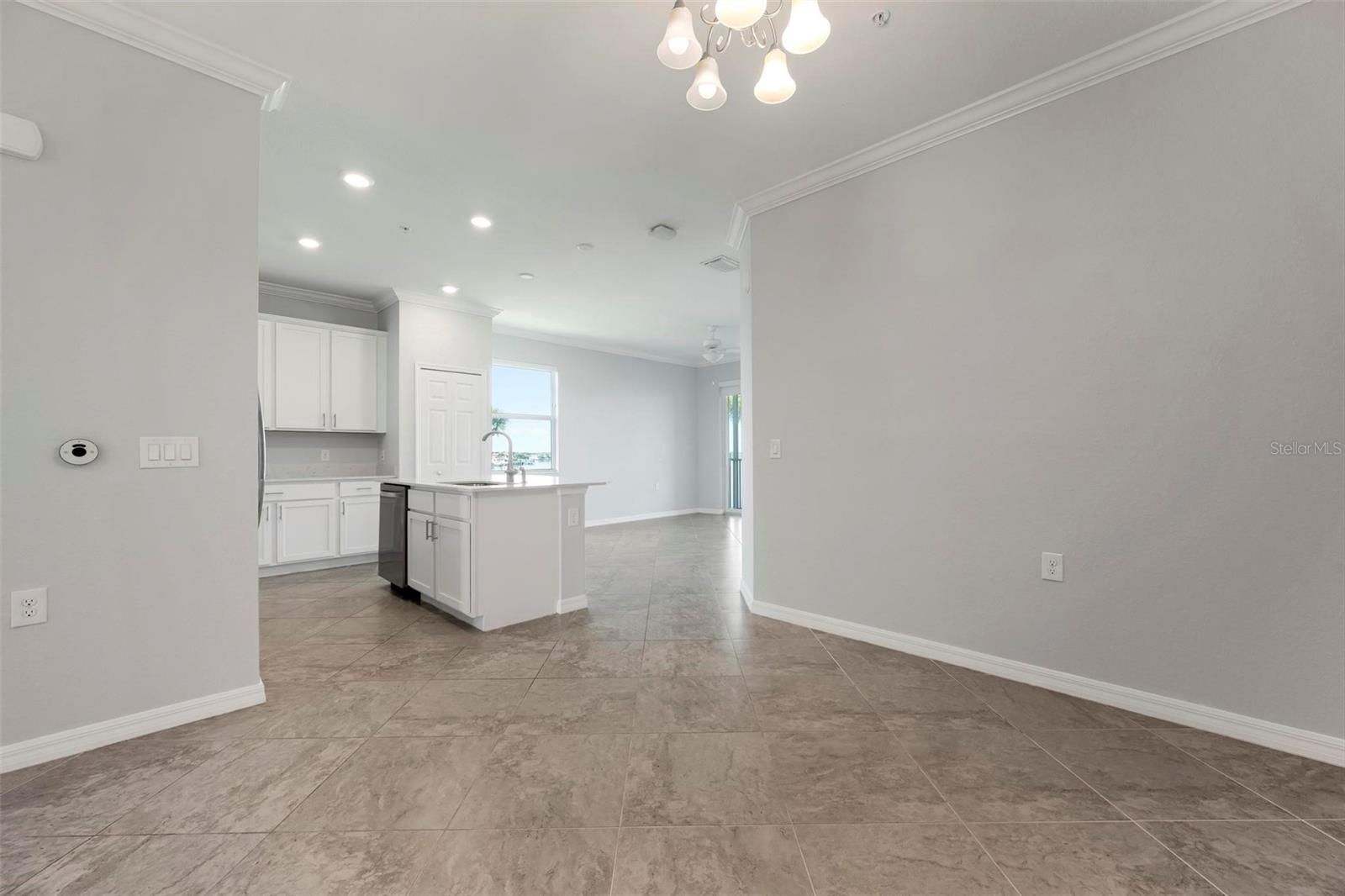 920 Tidewater Shores Loop #301 Property Photo 12