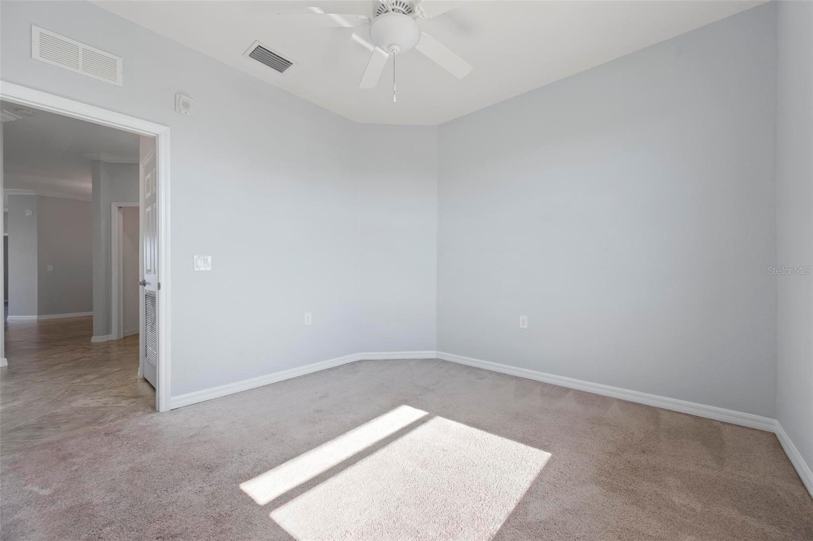920 Tidewater Shores Loop #301 Property Photo 19