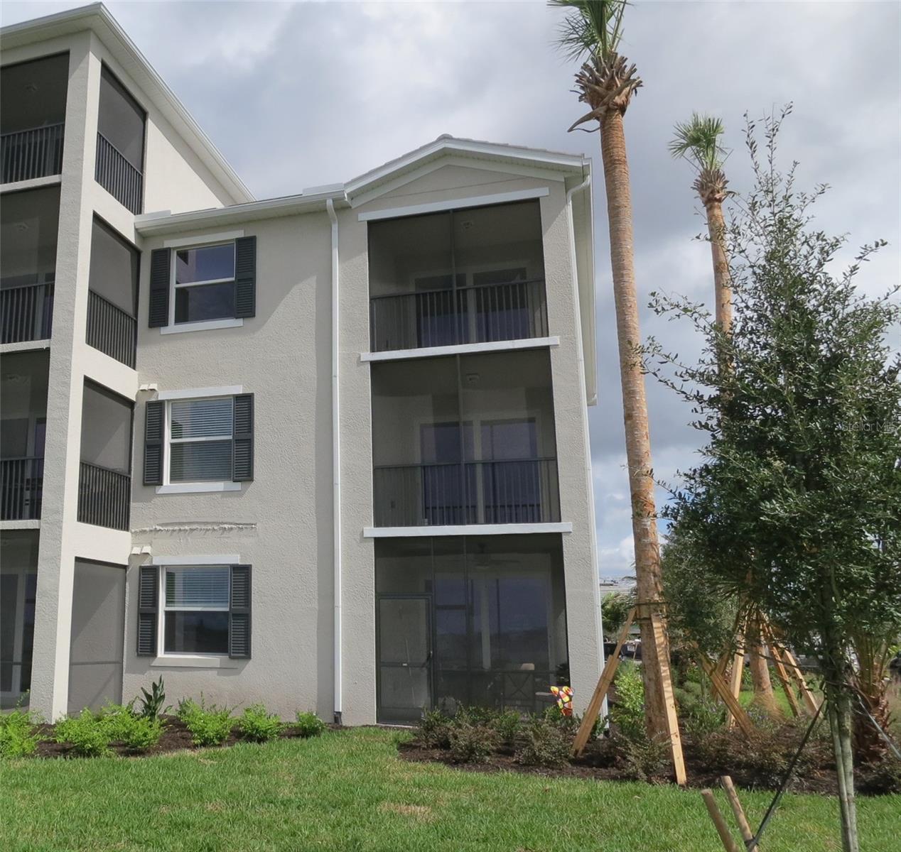 920 Tidewater Shores Loop #301 Property Photo 27