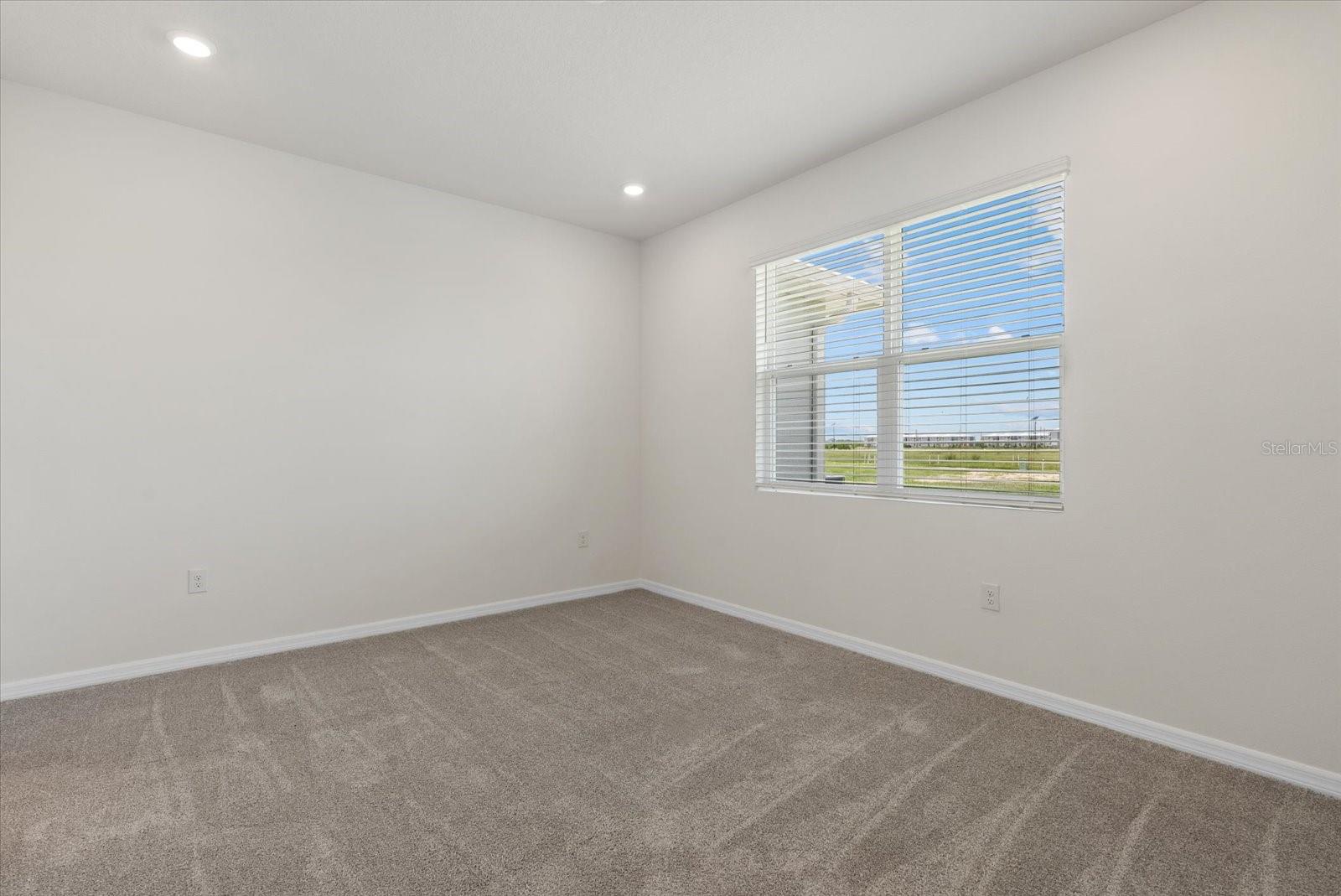 7566 Sea Oak Ct Property Photo 12