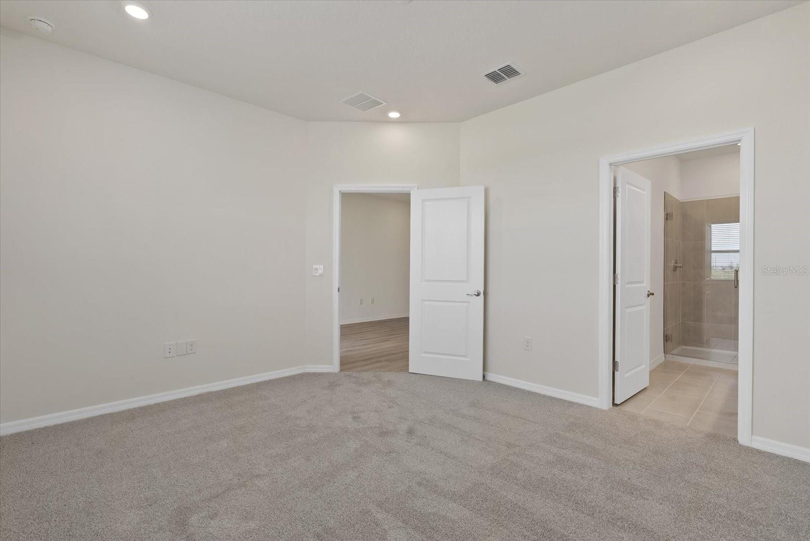 7566 Sea Oak Ct Property Photo 13
