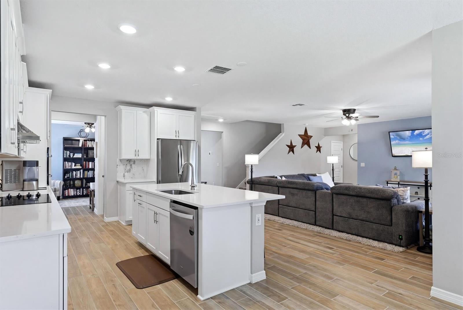 14026 Ginnie Springs Way Property Photo 18