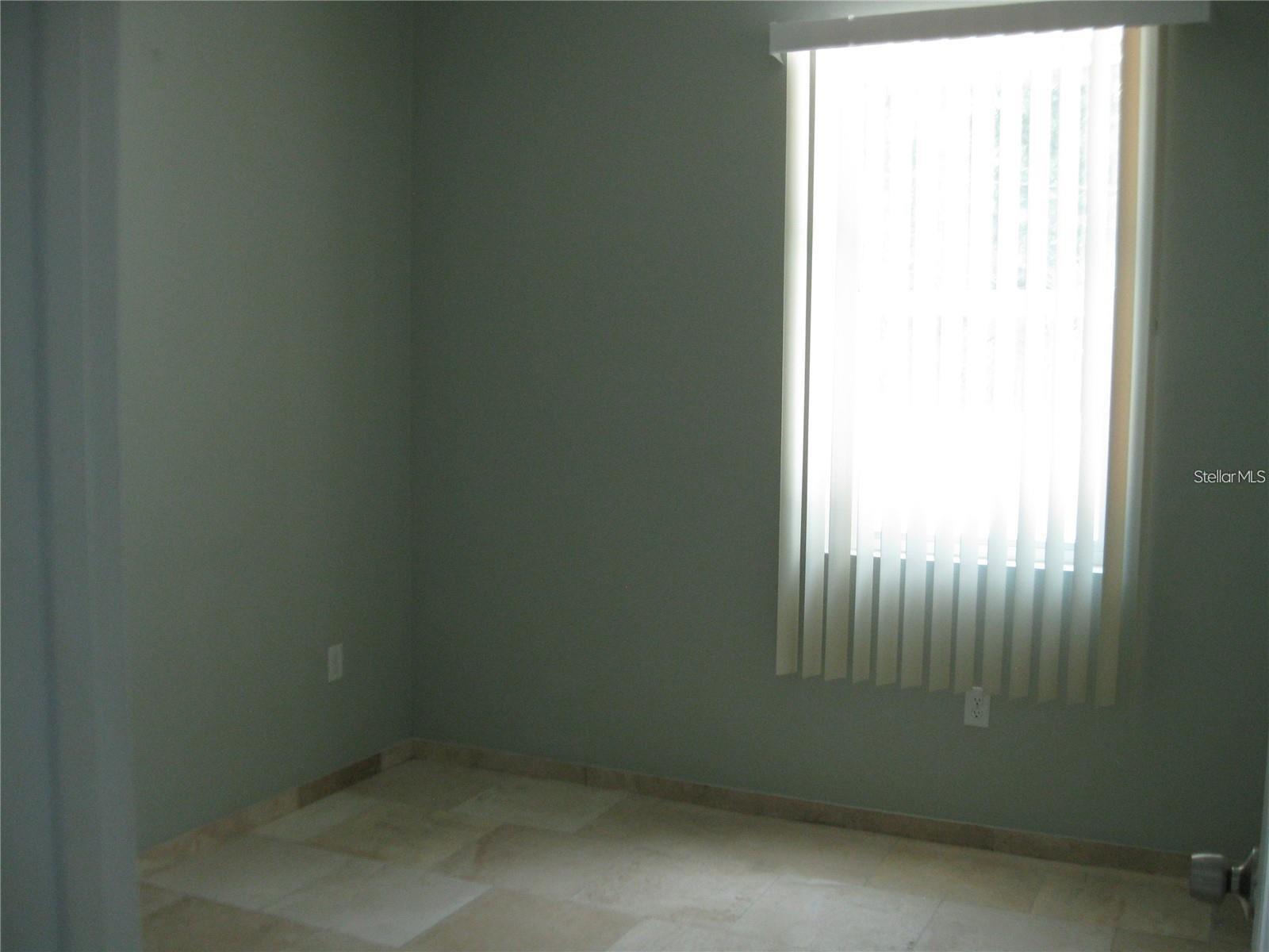 2009 Cocoanut Ave #1 Property Photo 5