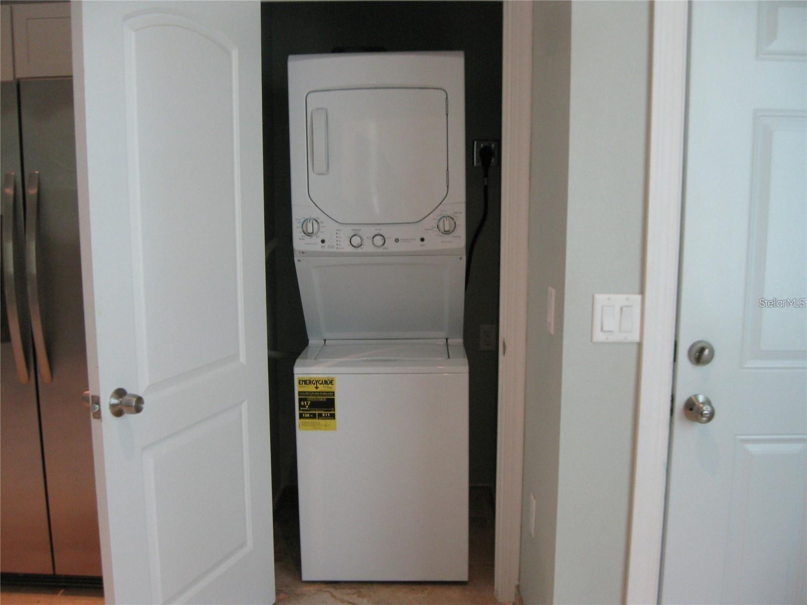 2009 Cocoanut Ave #1 Property Photo 7