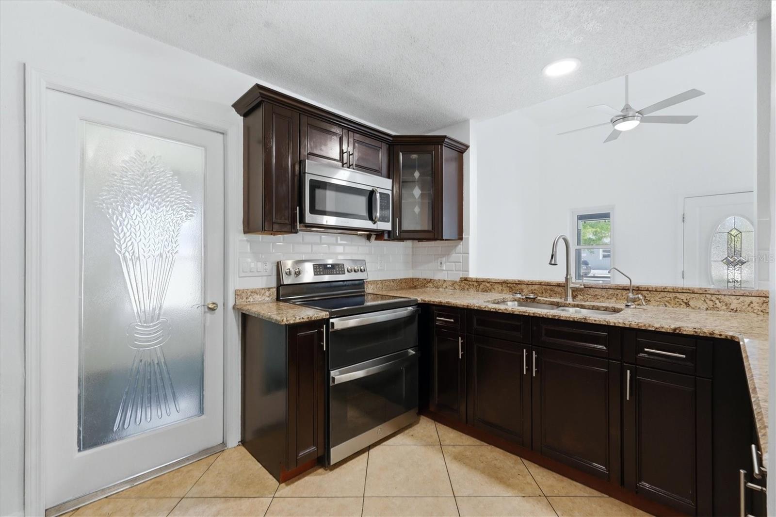 1649 8th St Property Photo 10