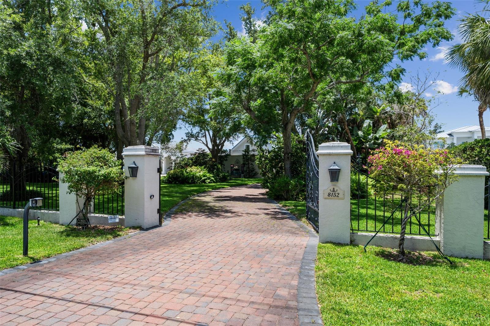 8152 Longbay Blvd Property Photo 8