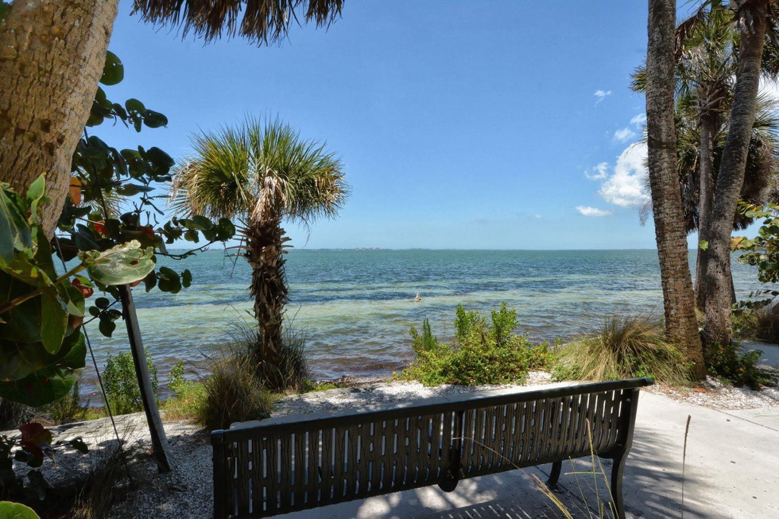 1041 Indian Beach Dr Property Photo 29