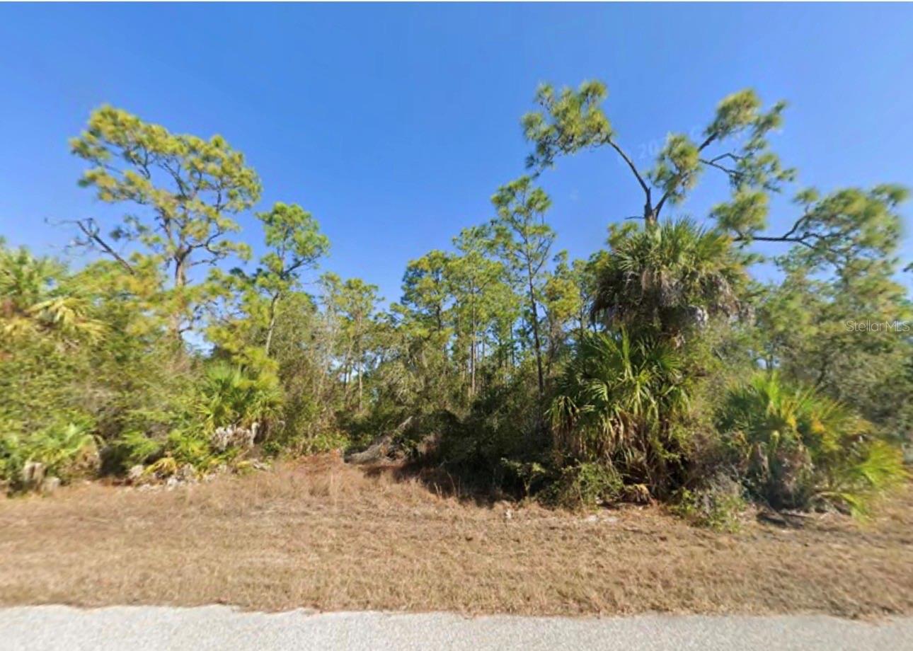 17083 Carson Ave Property Photo 5