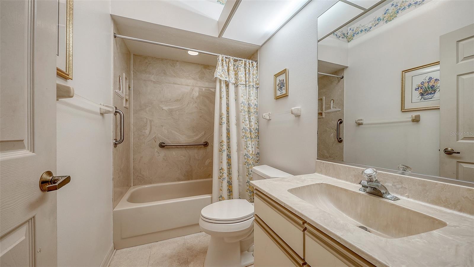 3374 W Chelmsford Ct #9 Property Photo 18