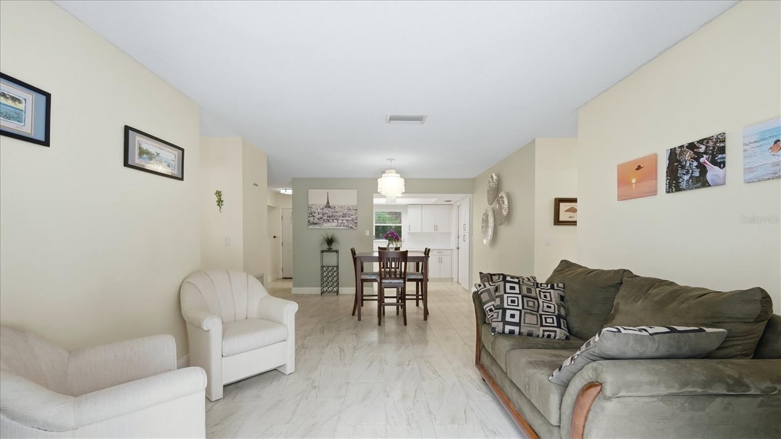 6233 Rockefeller Ave Property Photo 15