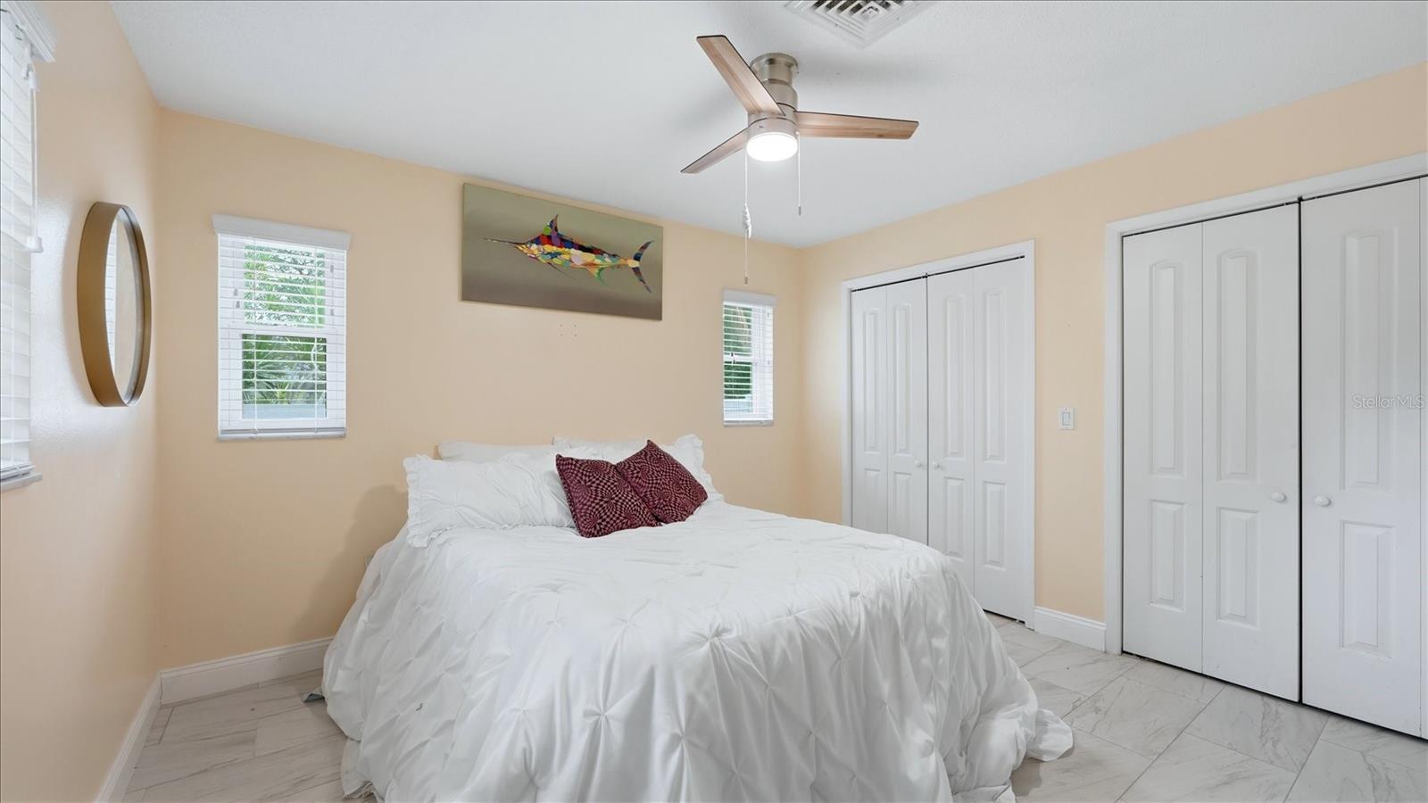 6233 Rockefeller Ave Property Photo 22